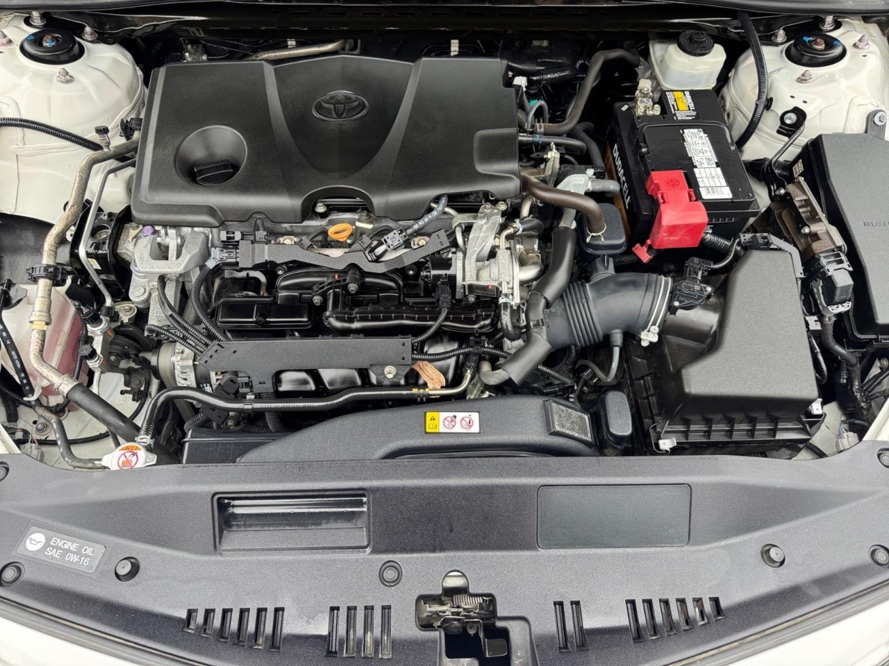Vehicle image 16 of 27