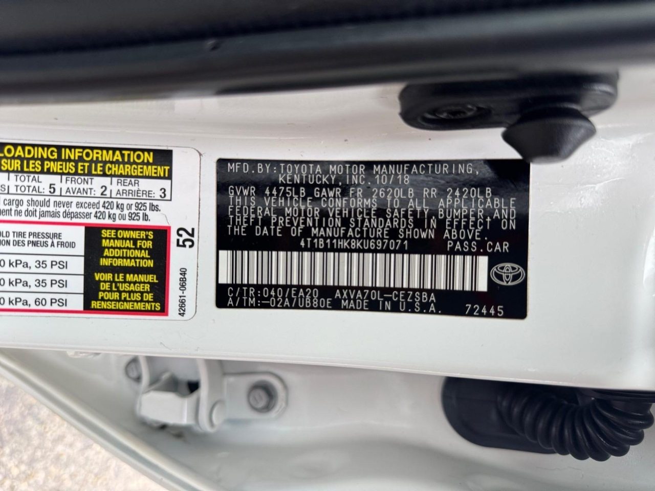 Vehicle image 17 of 27