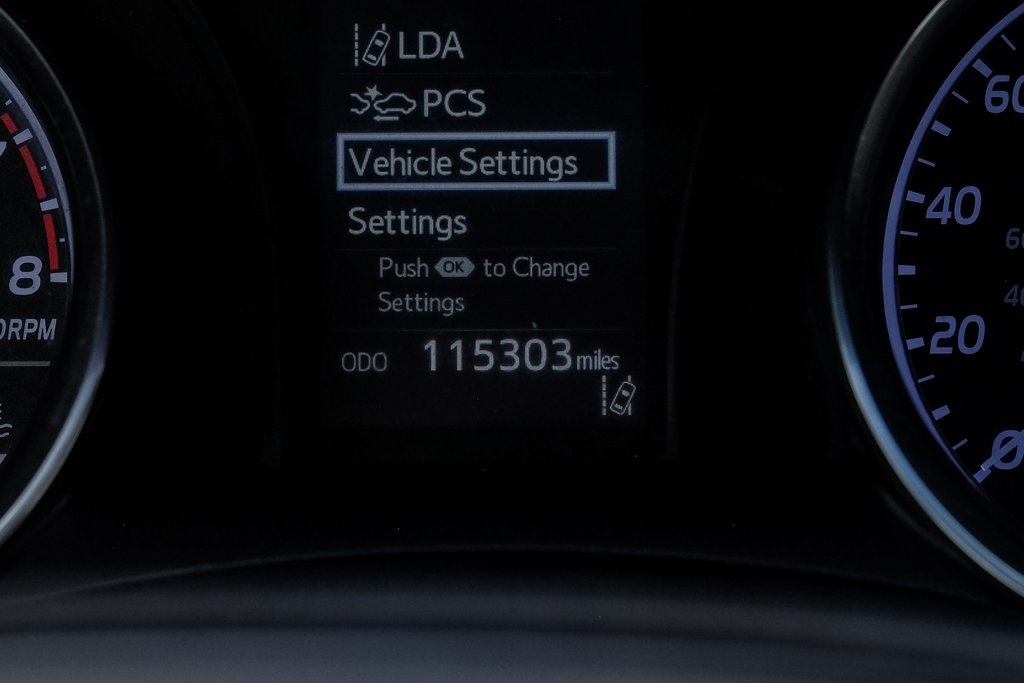 Vehicle image 38 of 58
