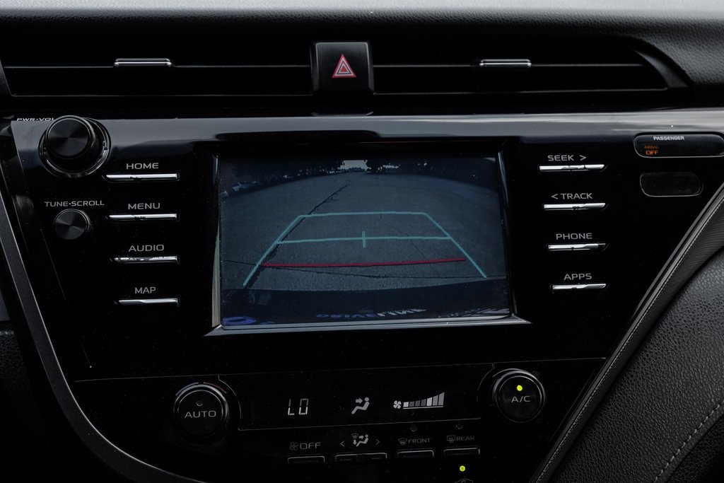 Vehicle image 39 of 58