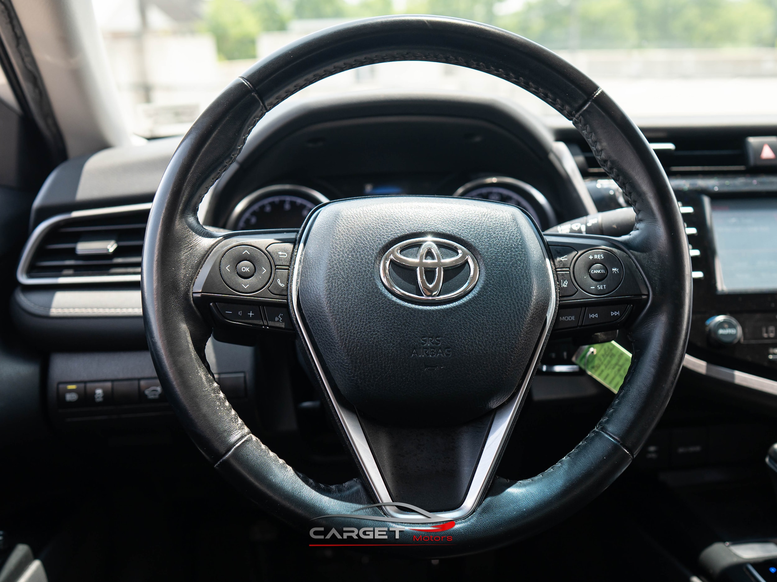 Vehicle image 23 of 55
