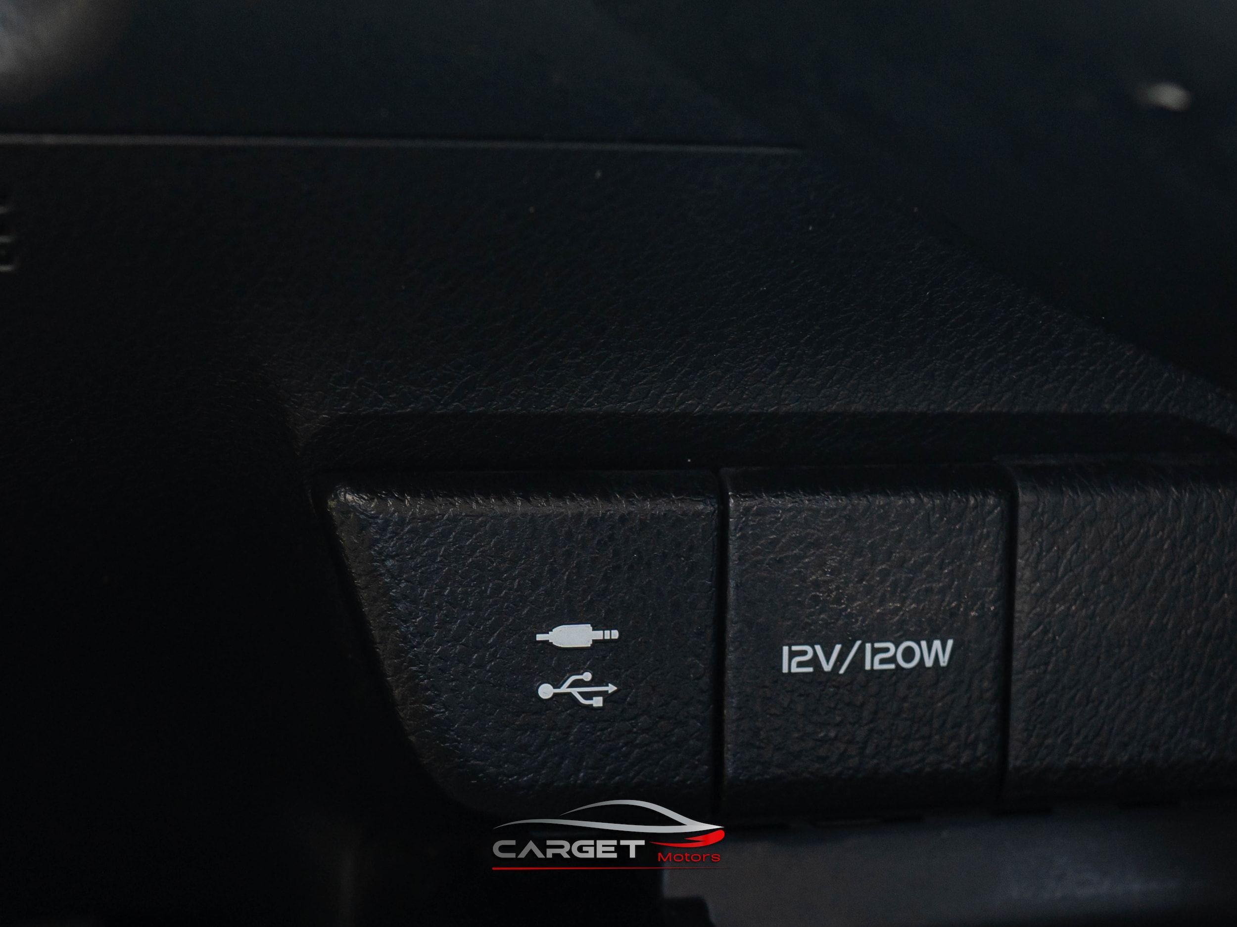 Vehicle image 32 of 55
