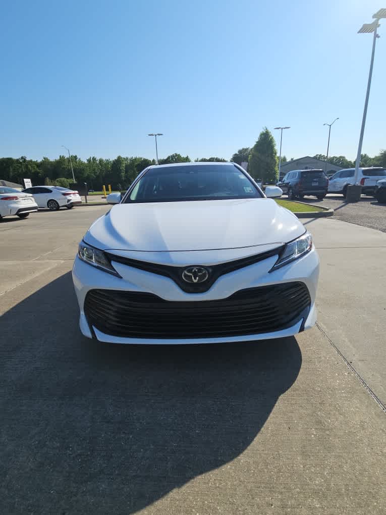 Vehicle image 2 of 16