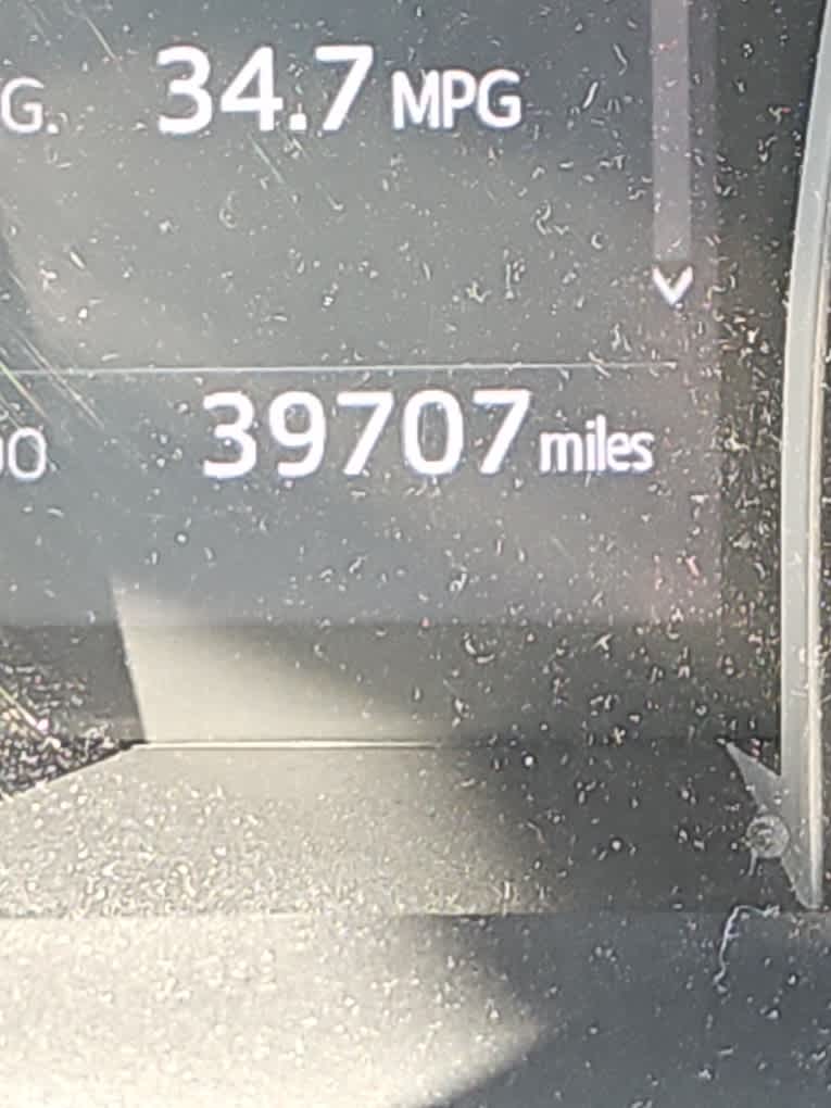 Vehicle image 16 of 16