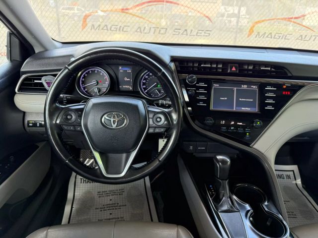 Vehicle image 29 of 47