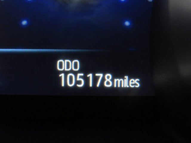 Vehicle image 20 of 40