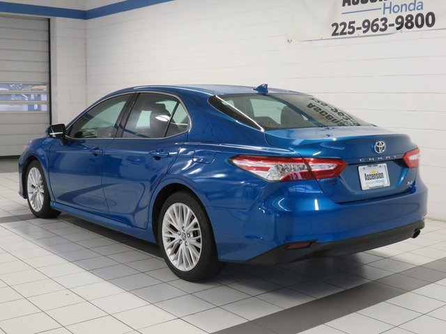 Vehicle image 6 of 40