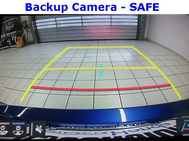 Vehicle image 8 of 40