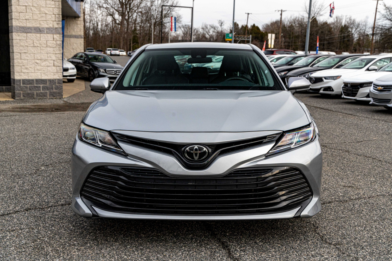 Vehicle image 2 of 24