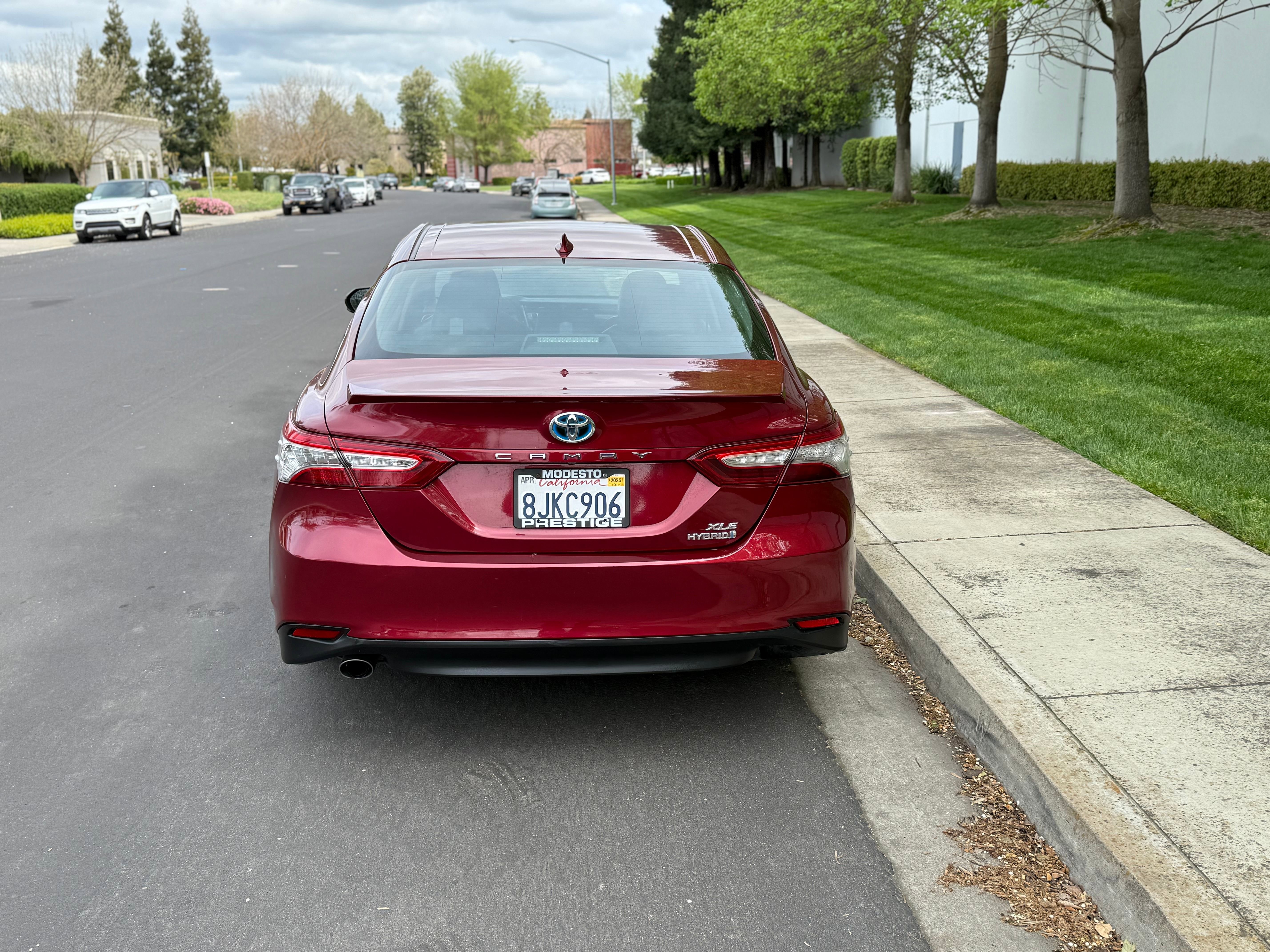 Vehicle image 4 of 17