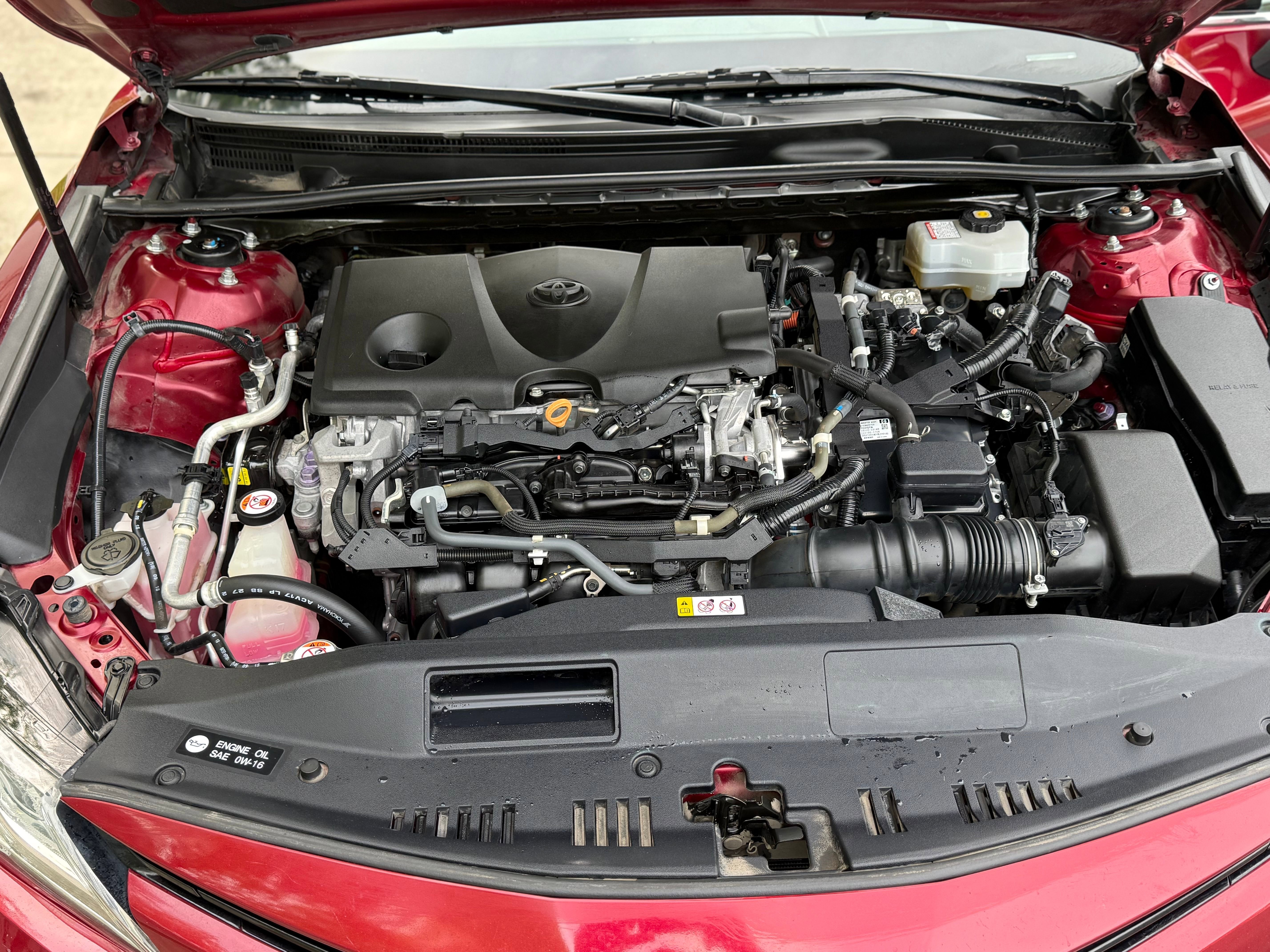 Vehicle image 14 of 17