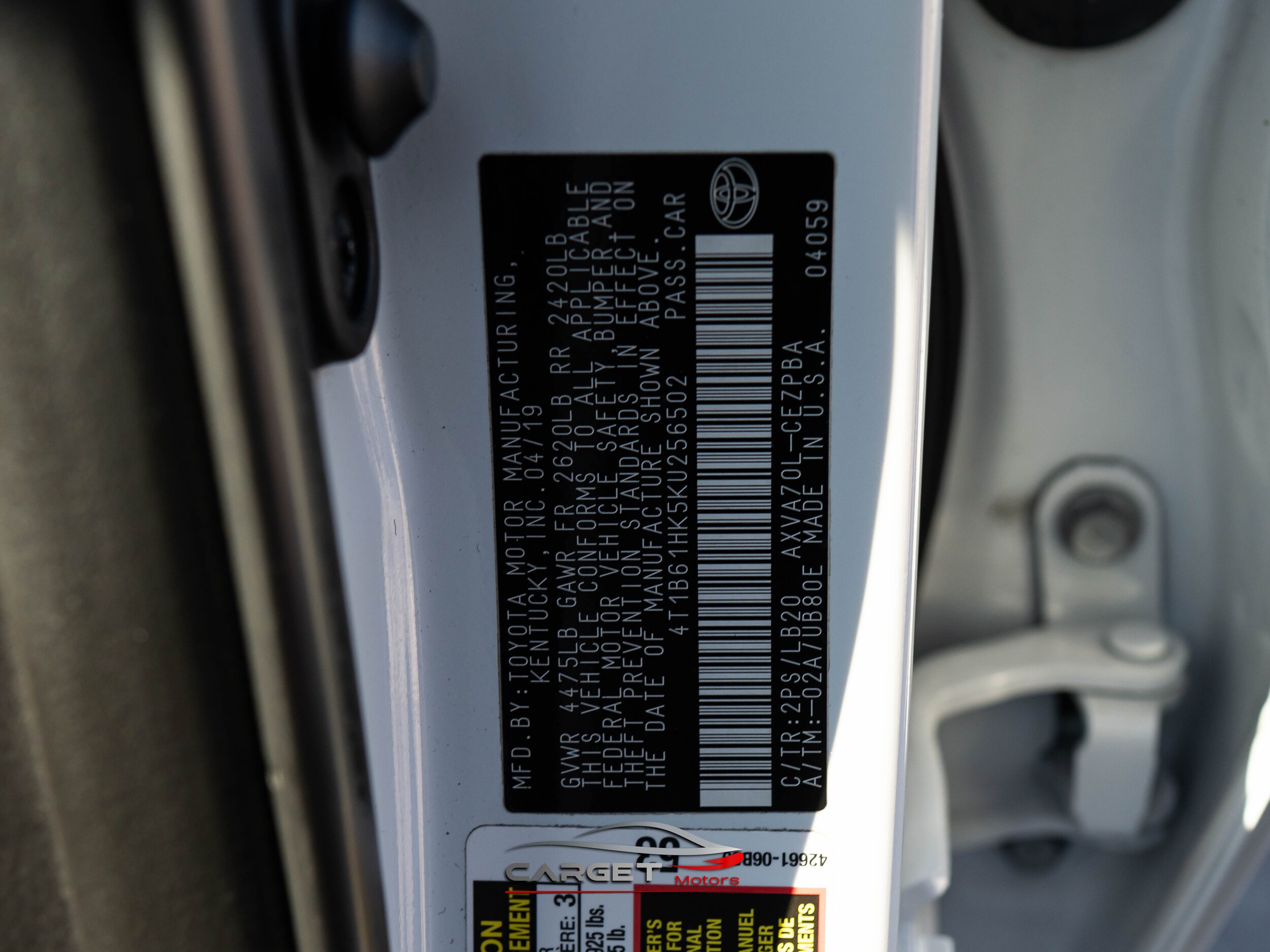 Vehicle image 41 of 43
