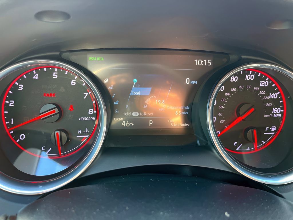 Vehicle image 22 of 39