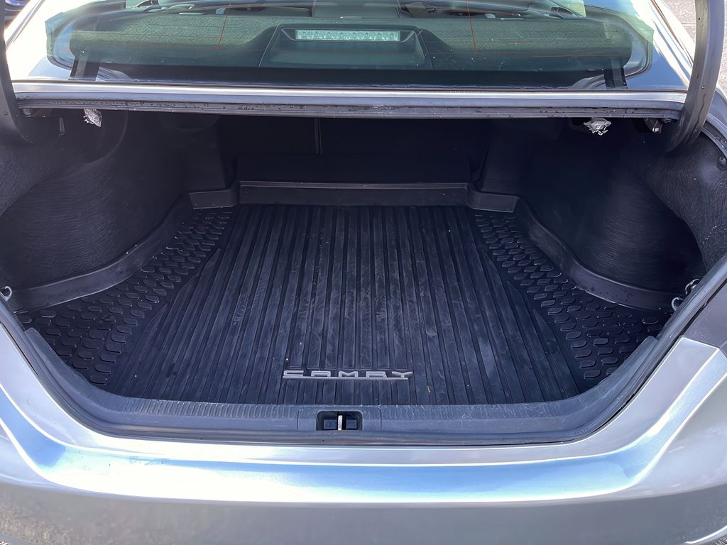 Vehicle image 29 of 39