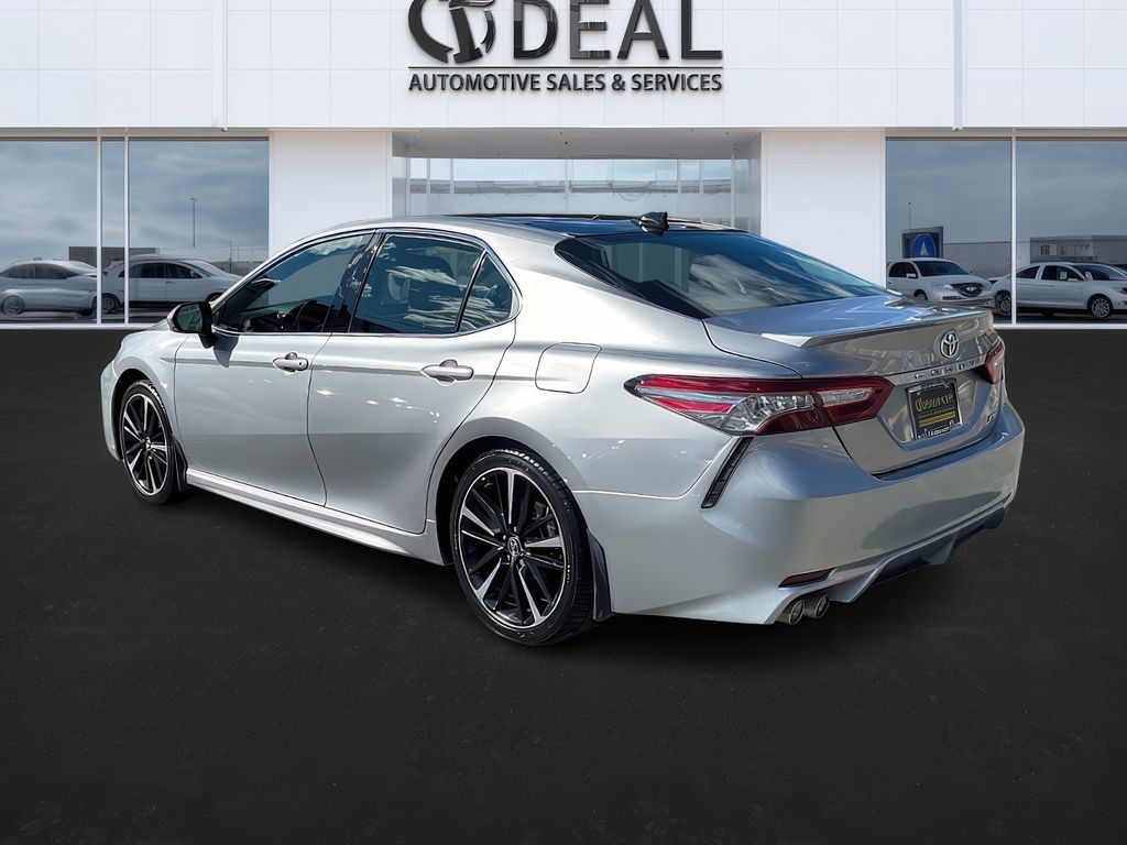 Vehicle image 12 of 39
