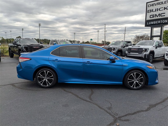 Vehicle image 4 of 40