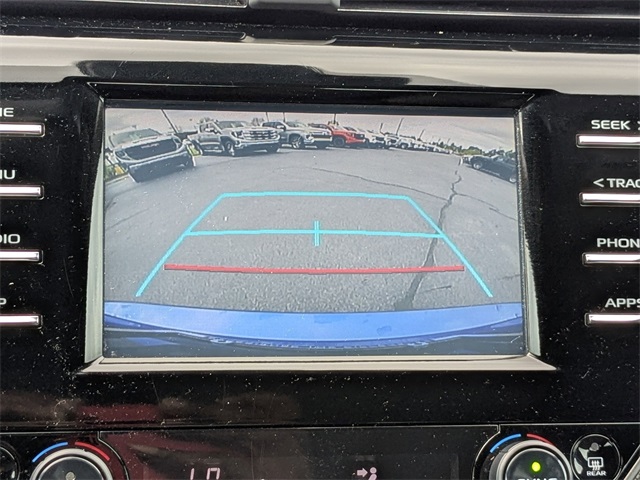Vehicle image 24 of 40