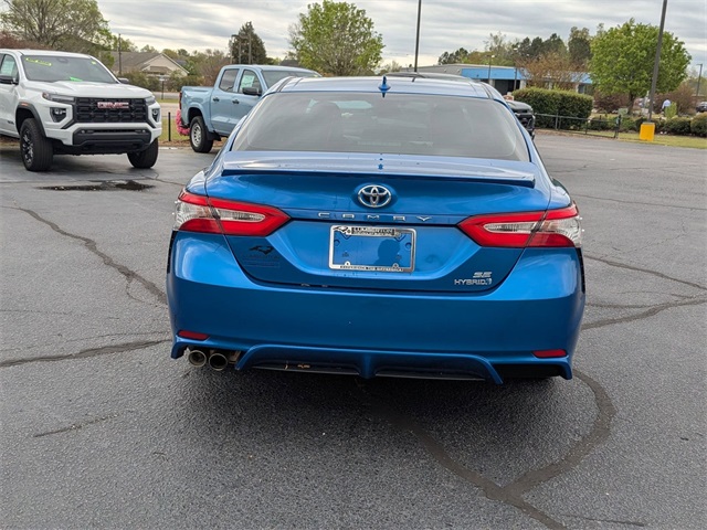 Vehicle image 6 of 40