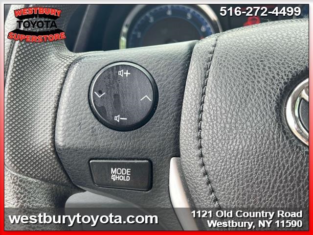 Vehicle image 24 of 34
