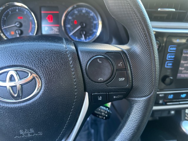 Vehicle image 13 of 18