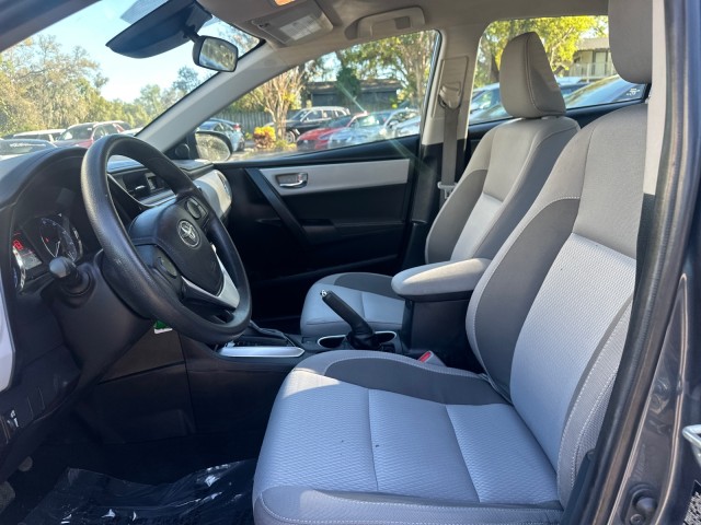 Vehicle image 8 of 18