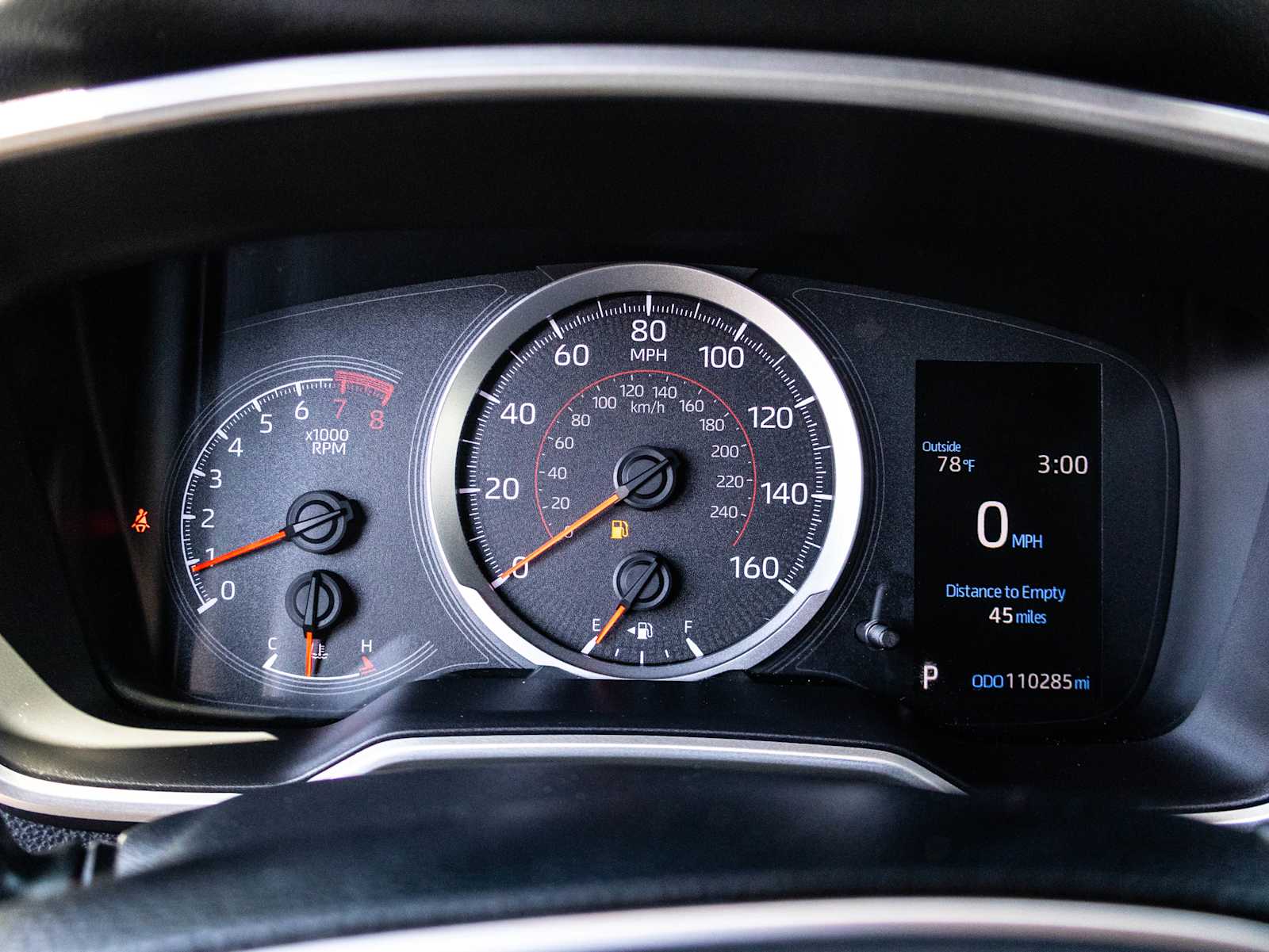 Vehicle image 36 of 38