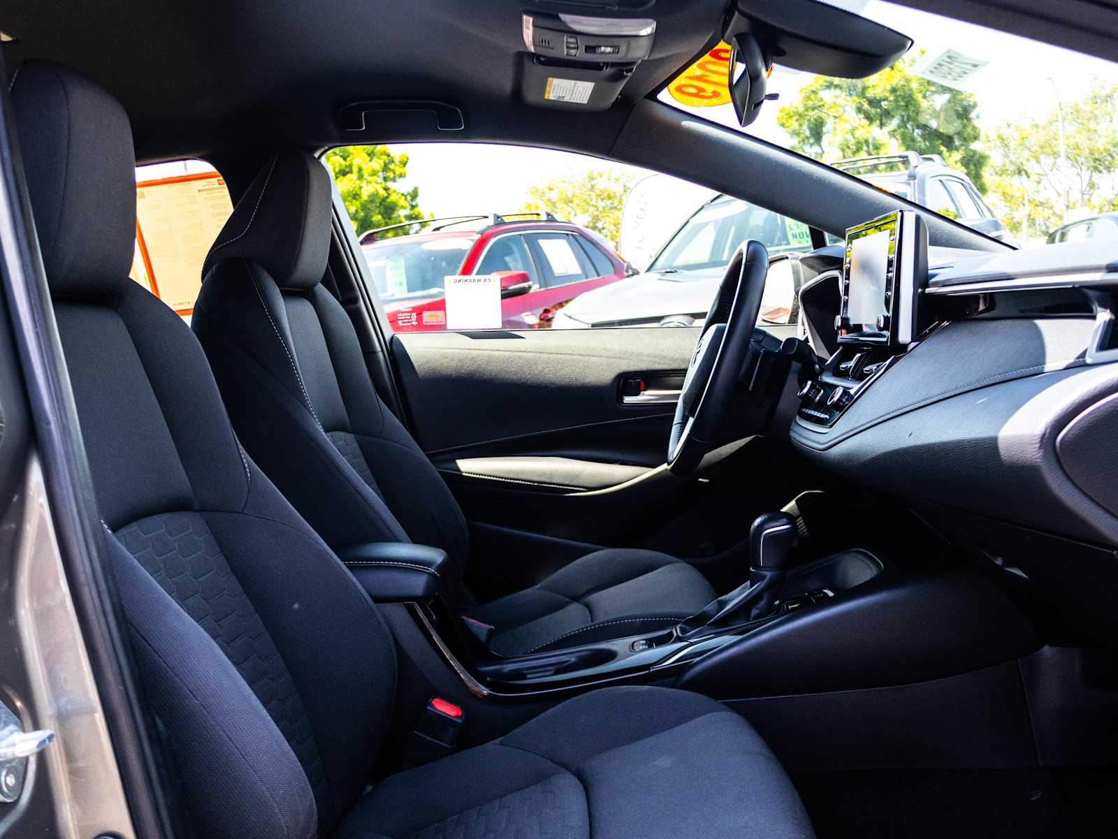Vehicle image 20 of 38