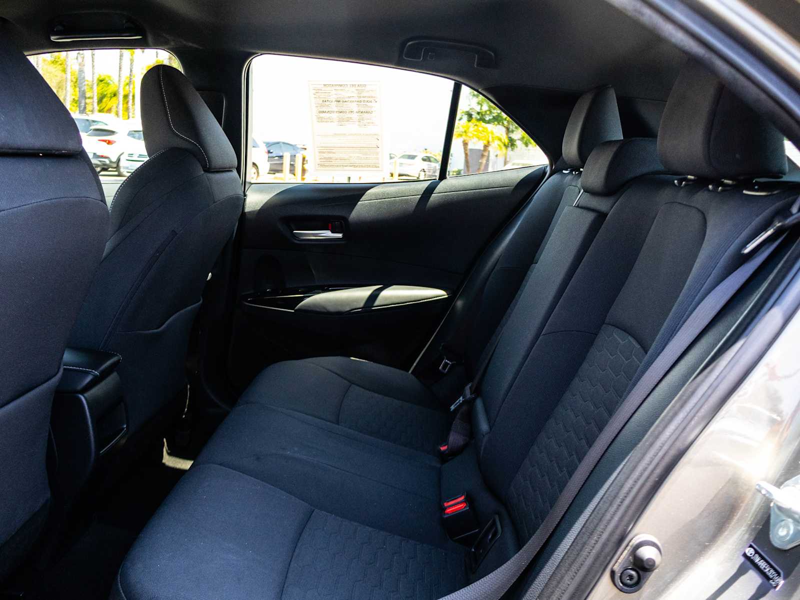 Vehicle image 17 of 38