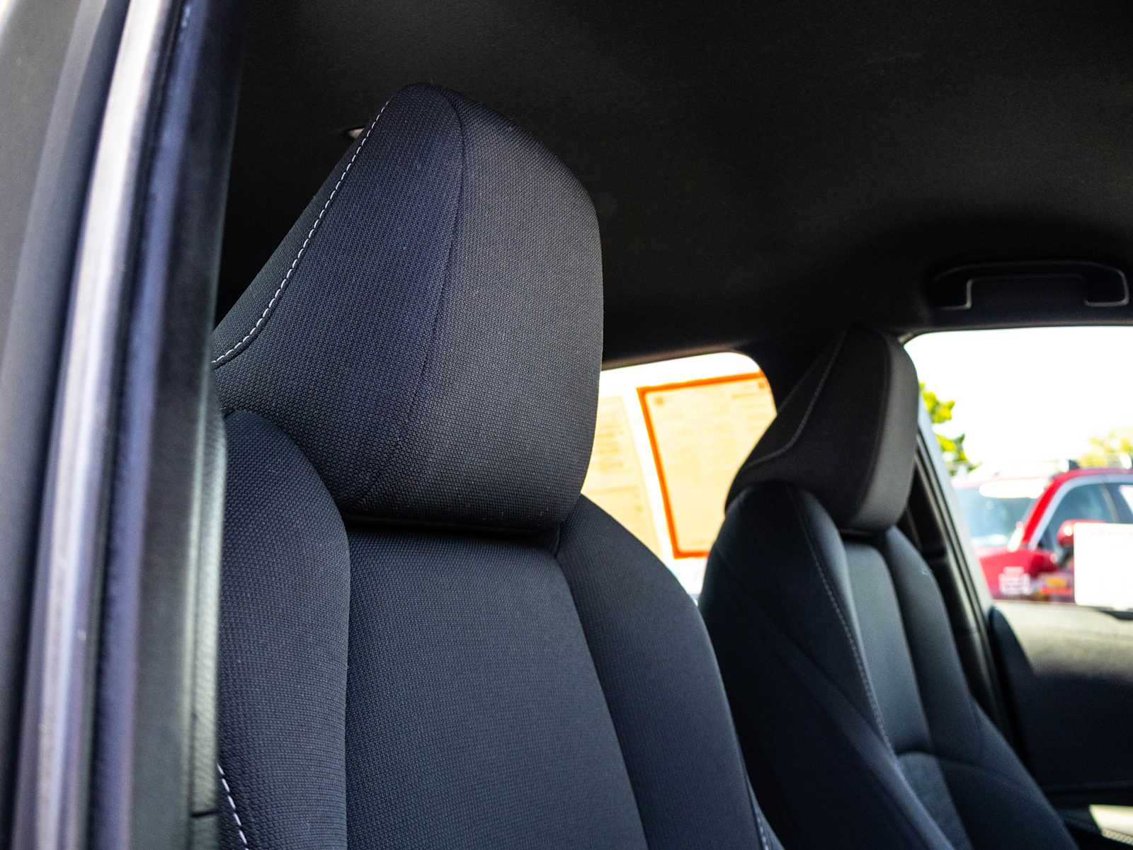 Vehicle image 21 of 38