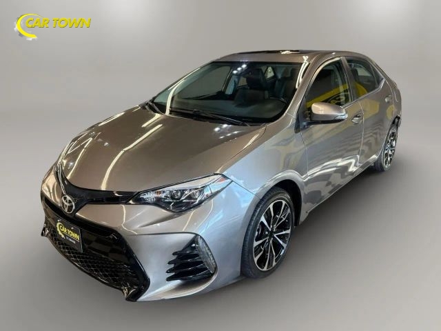 2019 Toyota Corolla SE Image 3 of 36