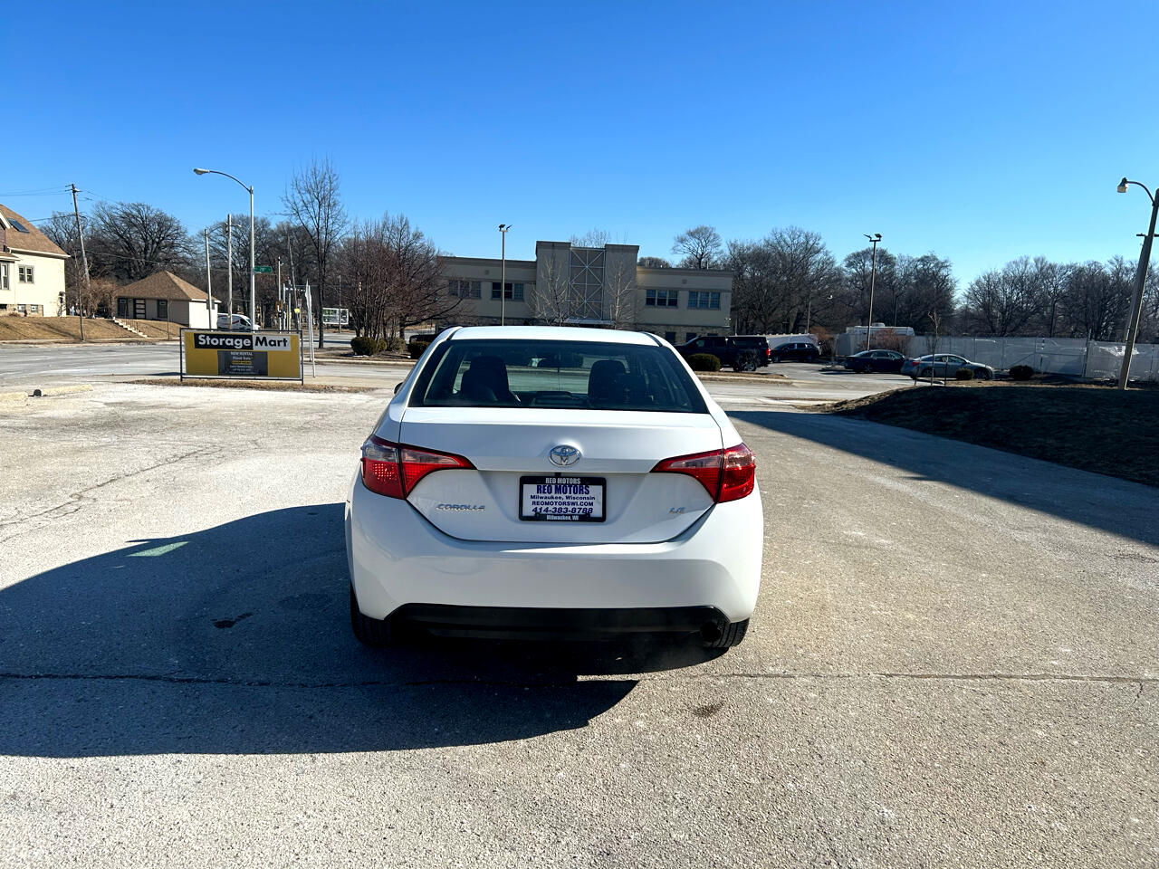 Vehicle image 5 of 14