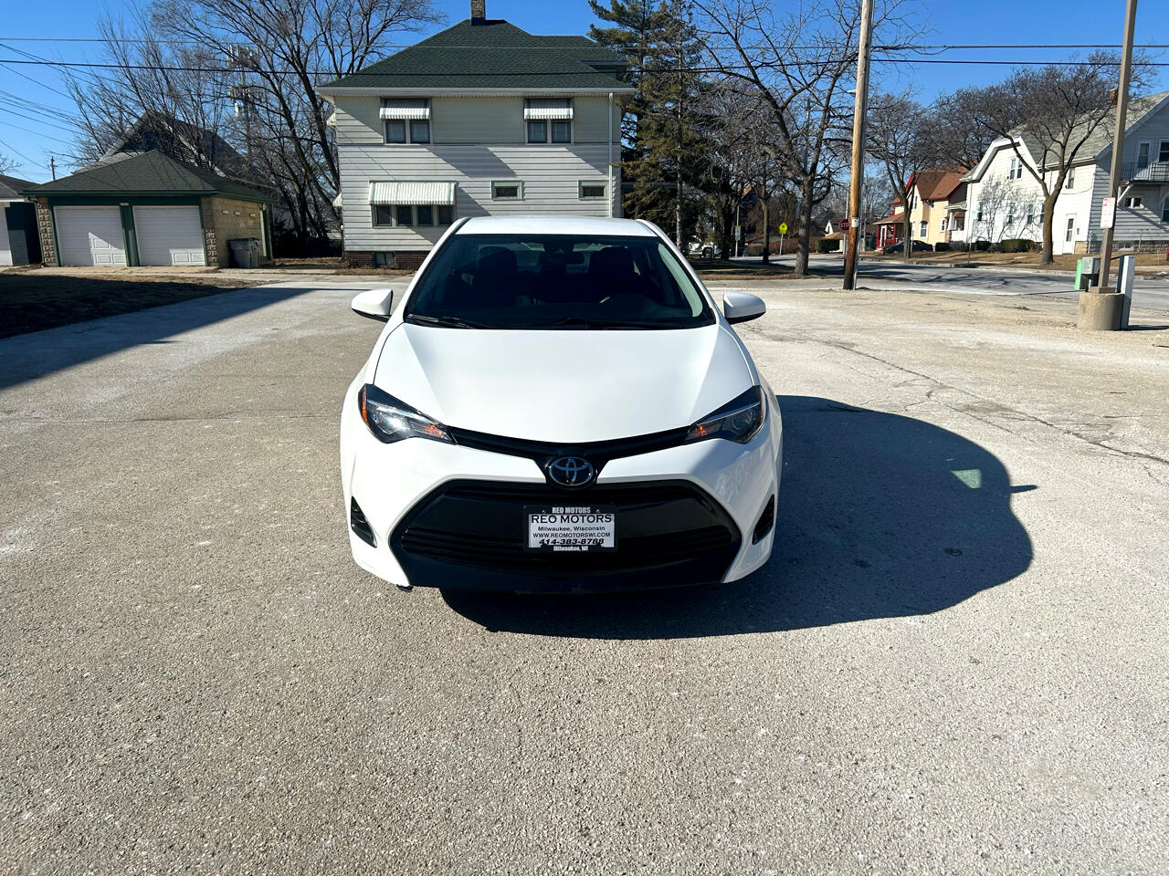 Vehicle image 2 of 14
