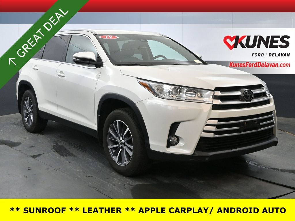 Vehicle image 12 of 78