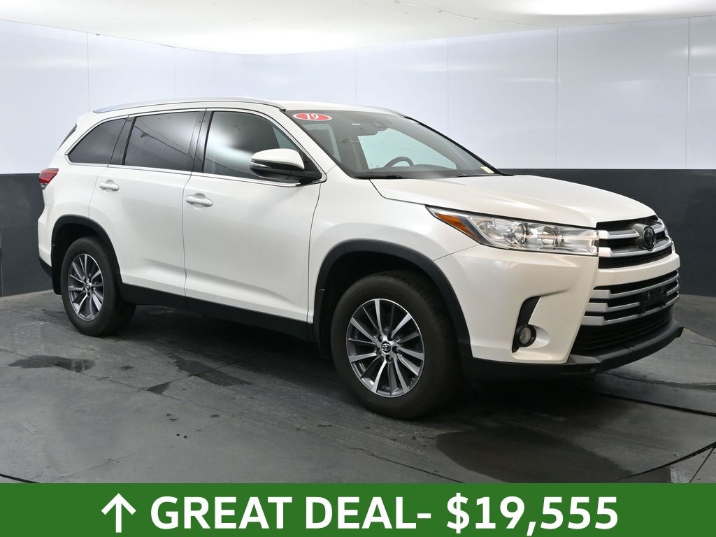 Vehicle image 17 of 78