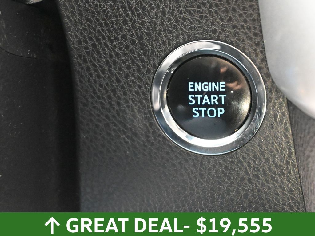 Vehicle image 69 of 78