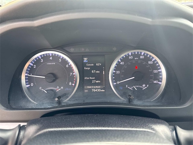 Vehicle image 14 of 20