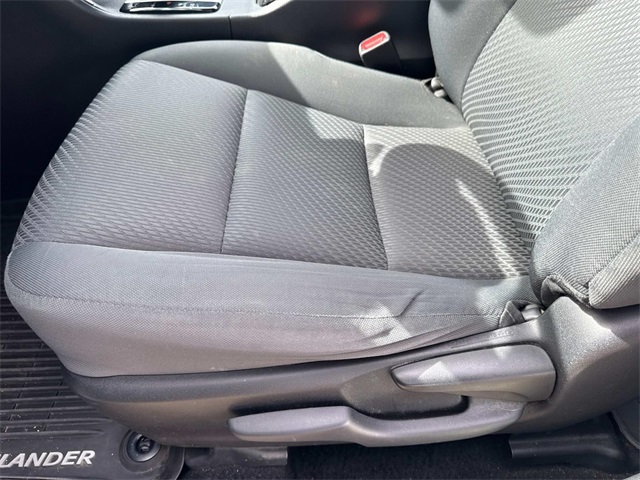 Vehicle image 10 of 20