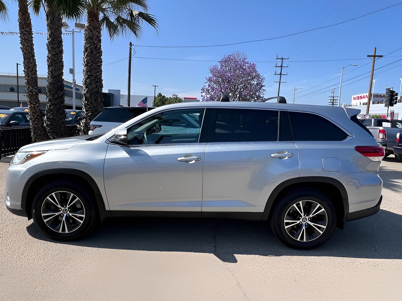 Vehicle image 33 of 33