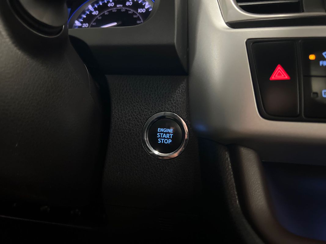 Vehicle image 86 of 117