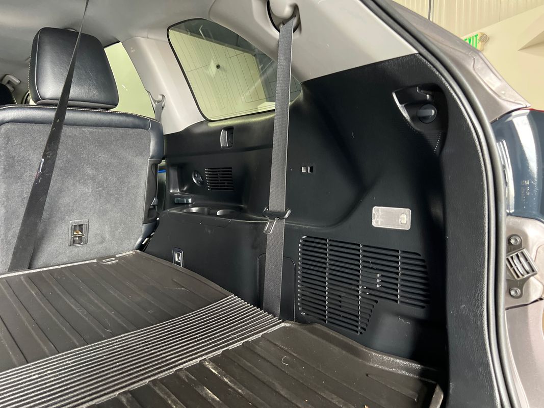 Vehicle image 49 of 117