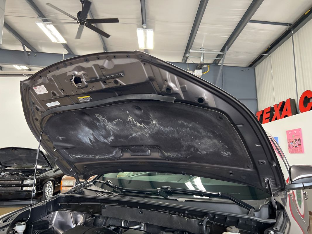 Vehicle image 66 of 117