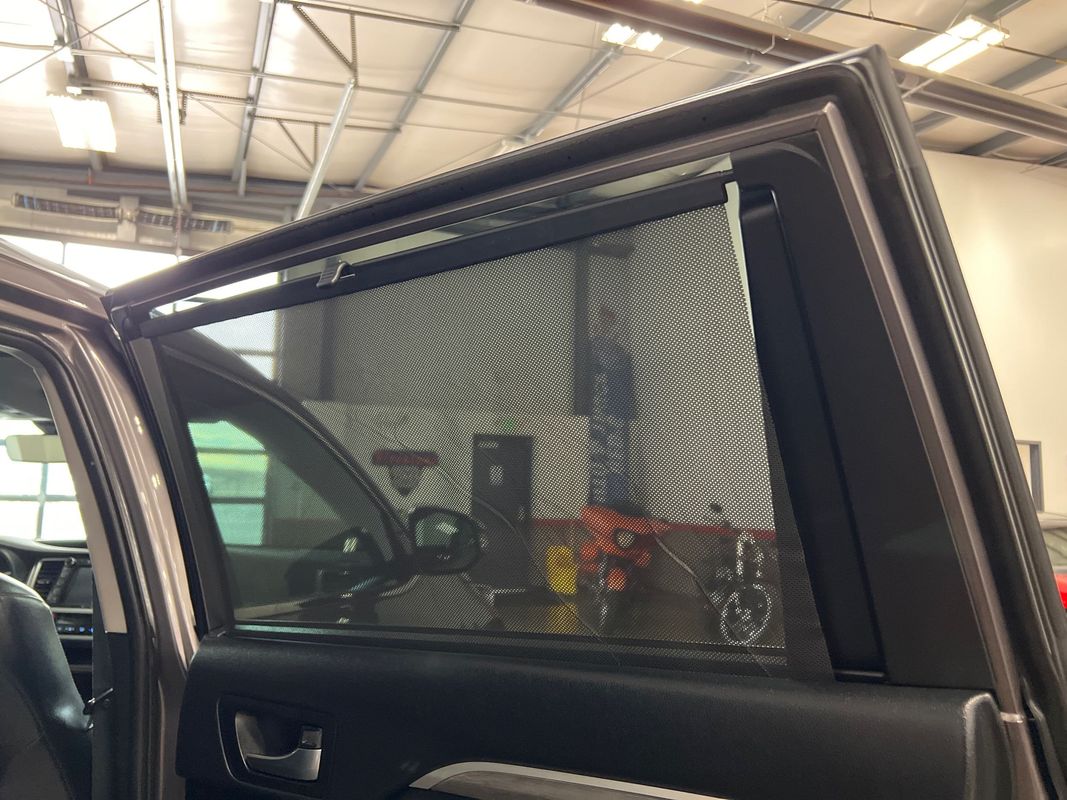 Vehicle image 105 of 117