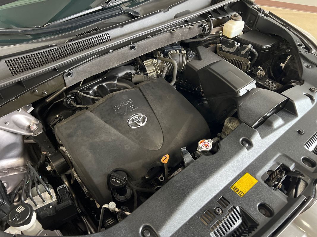 Vehicle image 68 of 117