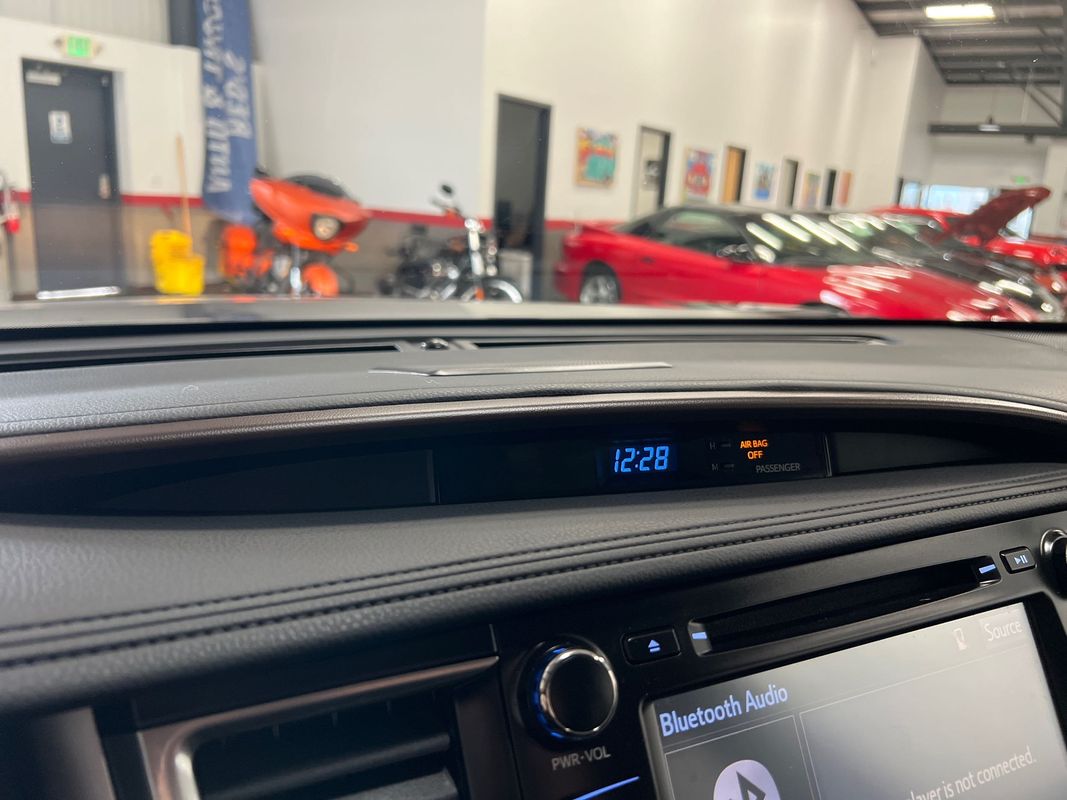 Vehicle image 82 of 117