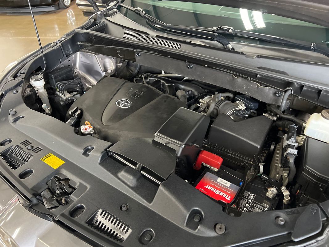 Vehicle image 67 of 117