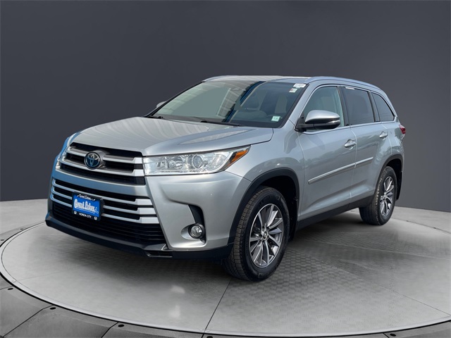 Vehicle image 1 of 15