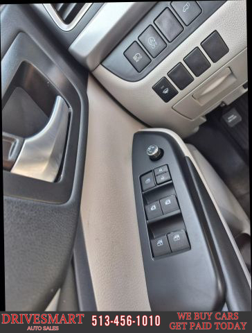 Vehicle image 28 of 34