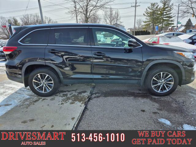 Vehicle image 5 of 34