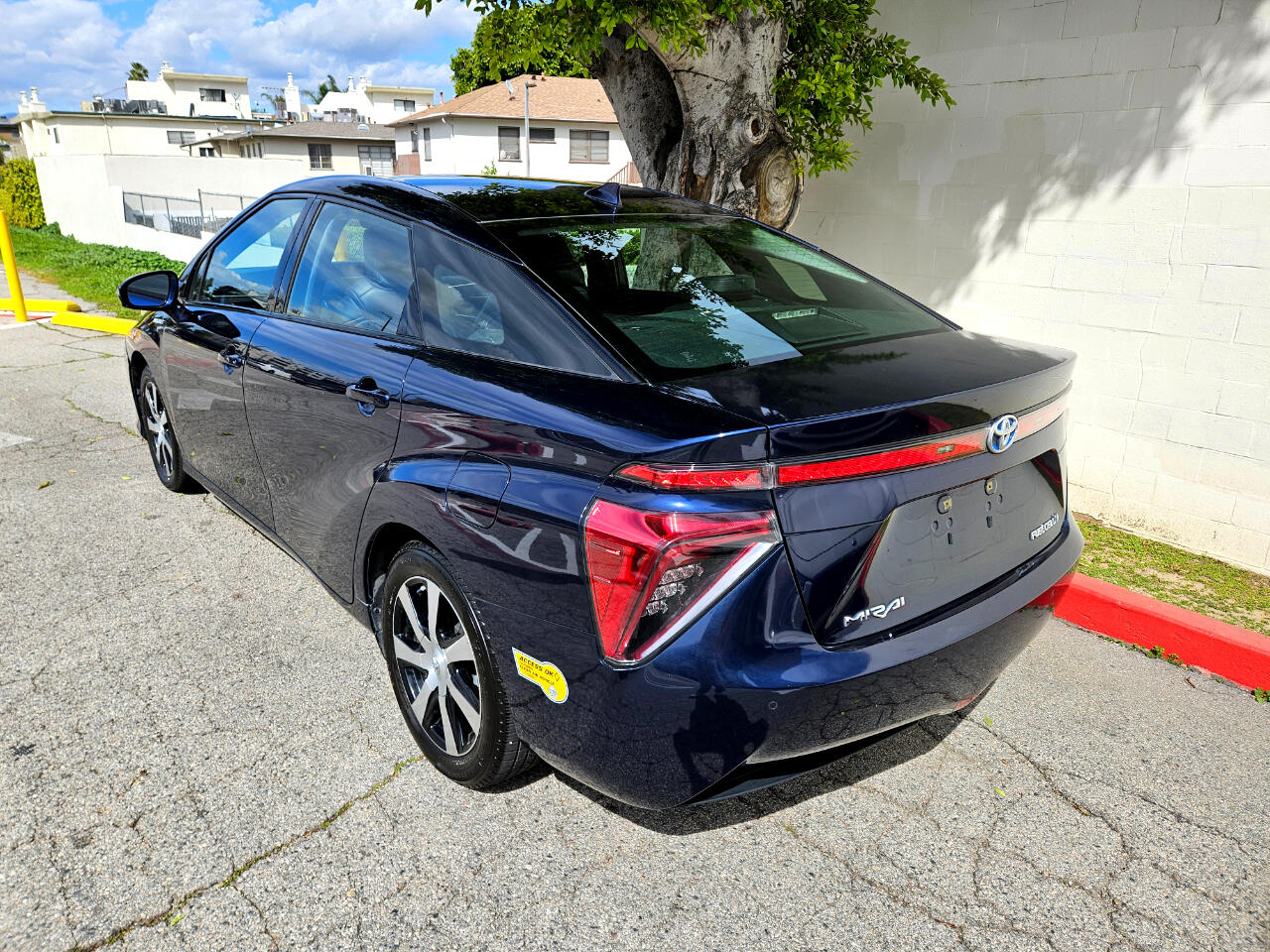 Vehicle image 5 of 24