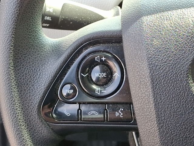 Vehicle image 20 of 31